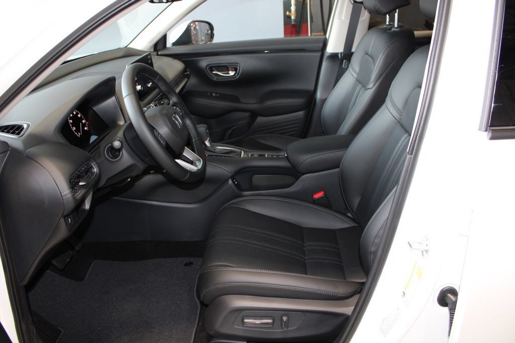 New 2027 Honda HR-V EX-L image 14