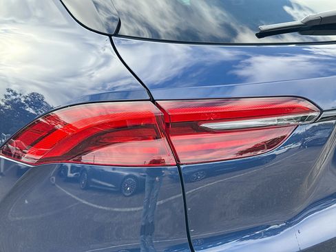 New 2025 Maserati Grecale Modena image 10