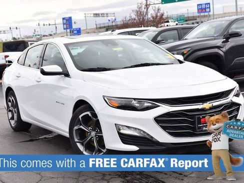 Used 2023 Chevrolet Malibu LT image 2