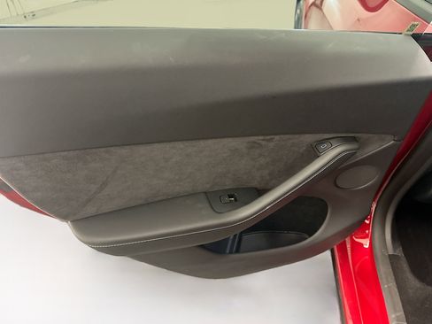 Used 2024 Tesla Model Y Long Range image 25