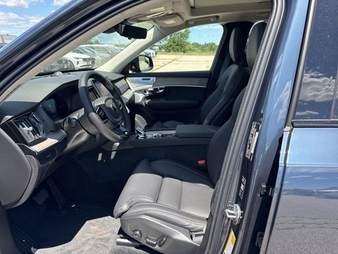 New 2026 Volvo XC90 B6 Ultra w/ Lounge Package image 11
