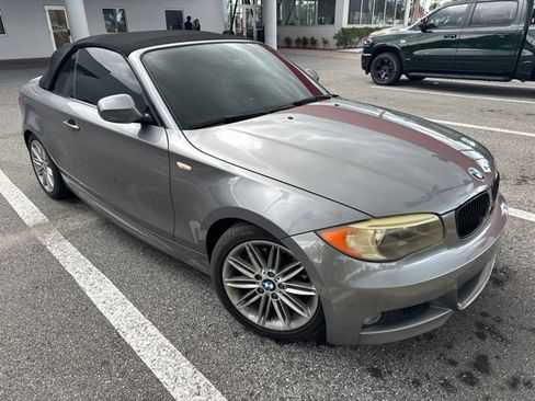 Used 2013 BMW 128i Convertible RWD image 2