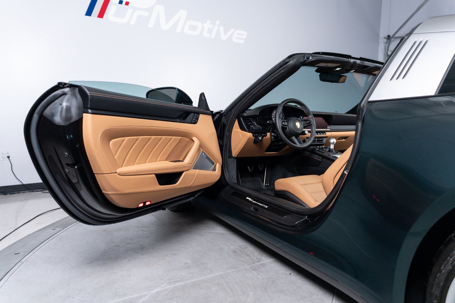 Used 2024 Porsche 911 Targa 4 GTS AWD/4WD image 21