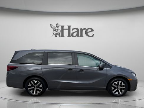 Used 2025 Honda Odyssey EX-L image 6