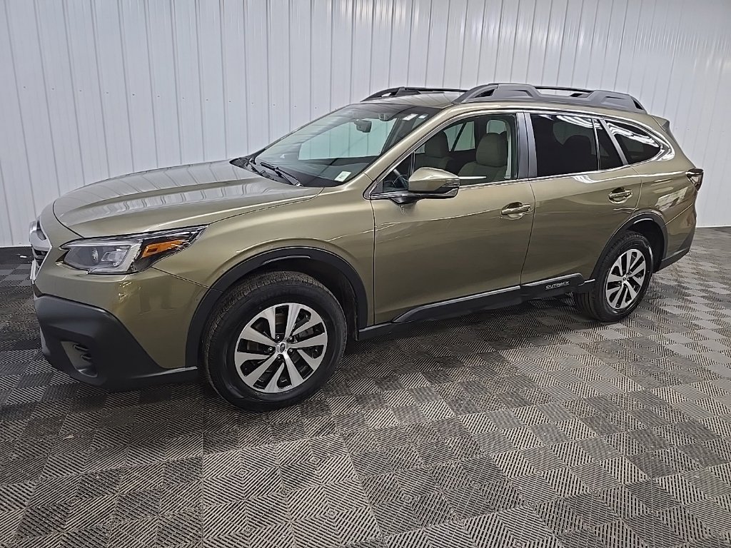 Used 2022 Subaru Outback Premium AWD/4WD image 6