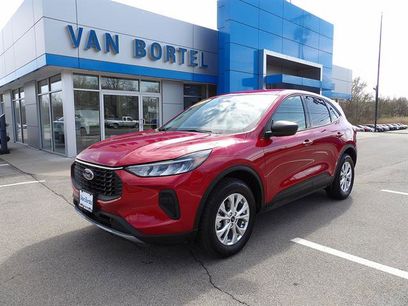 Used 2025 Ford Escape Active w/ Cold Weather Package