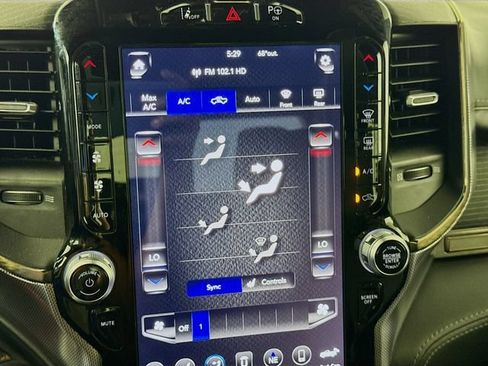 Used 2019 RAM 1500 Limited AWD/4WD image 20