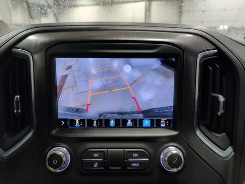 Used 2022 GMC Sierra 2500 AT4 w/ AT4 Premium Plus Package image 13