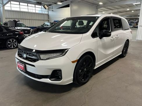 Used 2025 Honda Odyssey Sport-L image 7