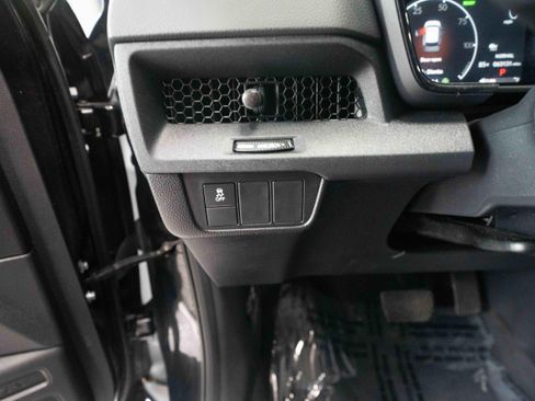 Used 2024 Honda CR-V Sport image 11