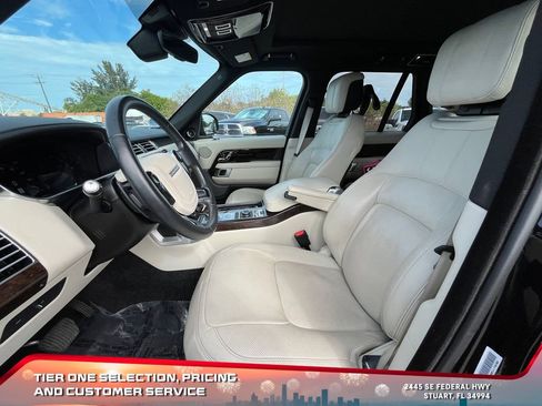 Used 2020 Land Rover Range Rover HSE image 10