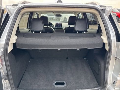 Used 2021 Ford EcoSport Titanium image 12