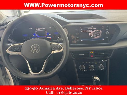 Used 2023 Volkswagen Taos SE FWD image 14