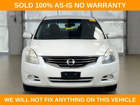 Used 2012 Nissan Altima 2.5 S FWD image 2