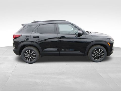 New 2026 Chevrolet TrailBlazer ACTIV w/ Convenience Package FWD image 6