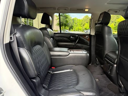 Used 2019 INFINITI QX80 Luxe w/ 22" Wheel Package RWD image 38
