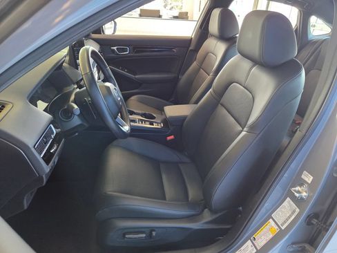 Used 2025 Honda Civic Sport image 14