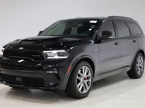 Used 2023 Dodge Durango R/T AWD/4WD image 3