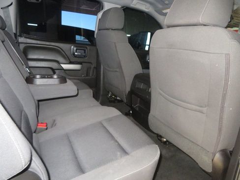 Used 2018 Chevrolet Silverado 1500 LT w/ All Star Edition image 32