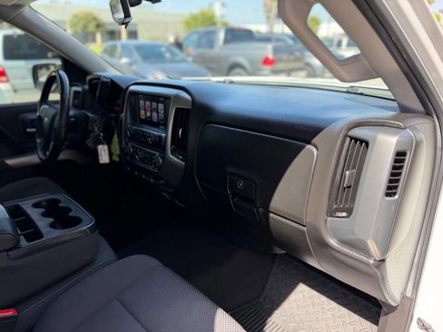 Used 2017 Chevrolet Silverado 1500 LT w/ All Star Edition image 21