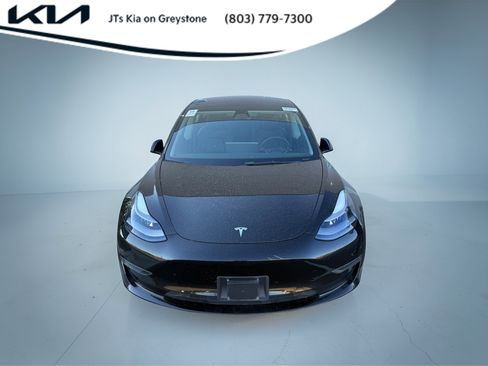 Used 2021 Tesla Model 3 Standard Range Plus image 1