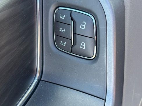 New 2025 Ford F150 Lariat w/ Equipment Group 501A Mid image 20