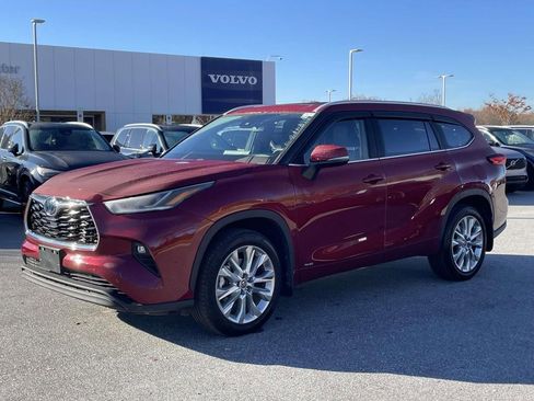 Used 2023 Toyota Highlander Limited image 27