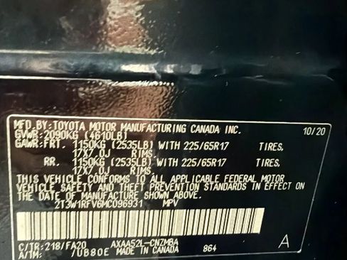 Used 2021 Toyota RAV4 XLE FWD image 32