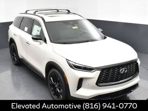 Certified 2025 INFINITI QX60 Luxe w/ Black Edition AWD/4WD image 26
