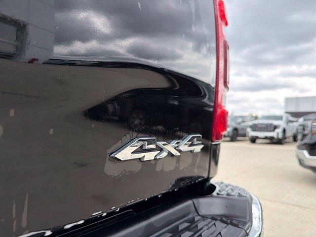 Used 2023 RAM 2500 Laramie AWD/4WD image 12