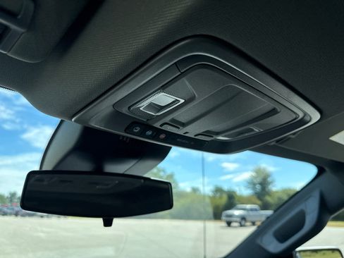 New 2026 Chevrolet Silverado 1500 Custom w/ Rally Edition image 25