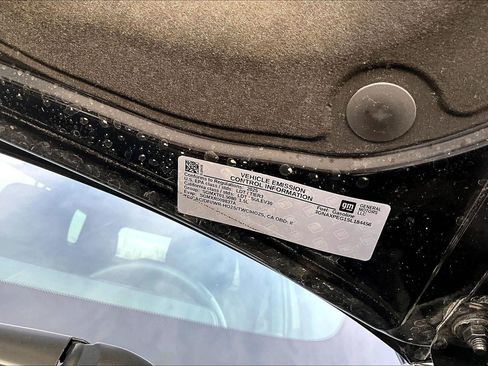 Used 2025 Chevrolet Equinox LT w/ Convenience Package II AWD/4WD image 31