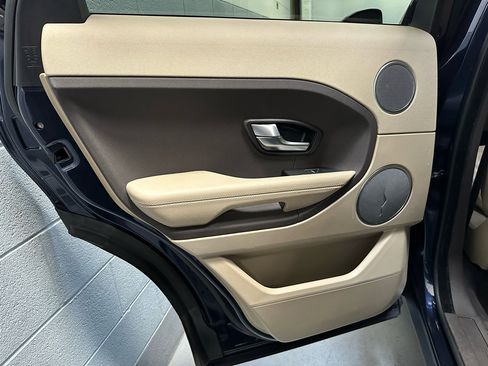 Used 2015 Land Rover Range Rover Evoque Pure Plus image 13