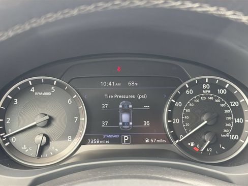 Certified 2025 INFINITI QX50 Pure AWD/4WD image 10