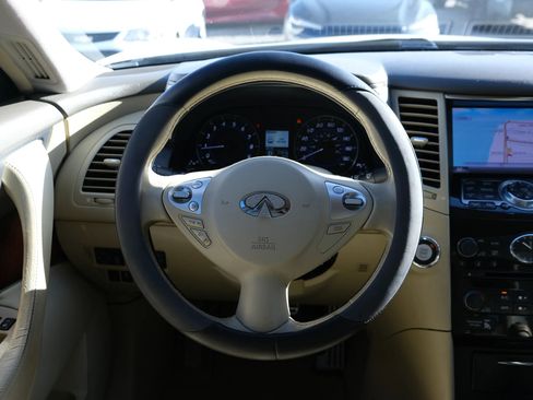 Used 2013 INFINITI FX37 FX37 Sport Utility 4D w/ Premium Pkg image 24