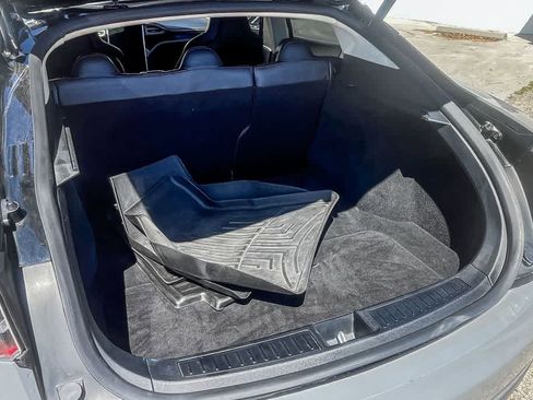 Used 2013 Tesla Model S image 22