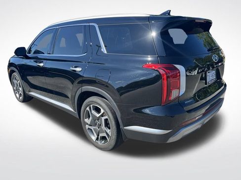 Used 2023 Hyundai Palisade SEL w/ Premium Package FWD image 9