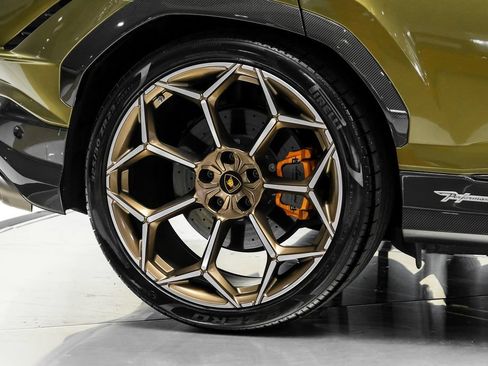 Used 2023 Lamborghini Urus Performante AWD/4WD image 73