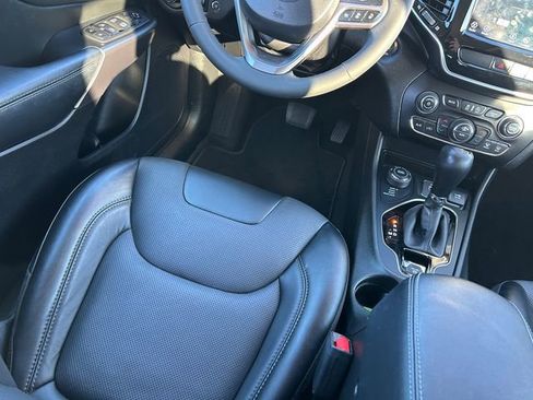 Used 2022 Jeep Cherokee Limited image 14