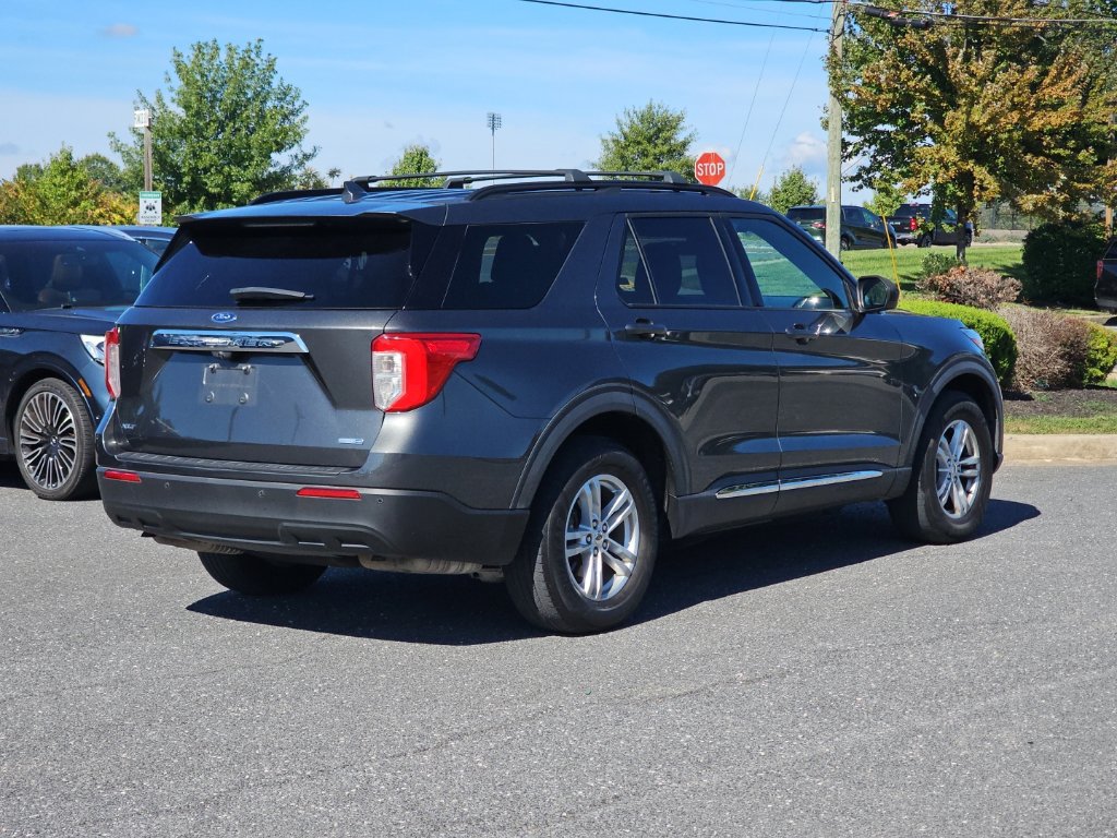 Used 2020 Ford Explorer XLT AWD/4WD image 13