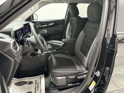 New 2026 Chevrolet TrailBlazer LT w/ Midnight Edition FWD image 20