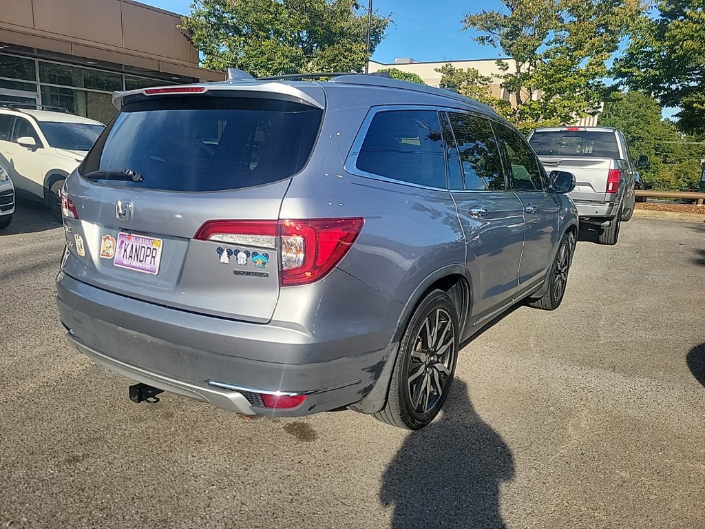 Used 2020 Honda Pilot Touring image 3