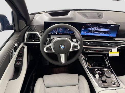 New 2026 BMW X5 xDrive40i AWD/4WD image 24