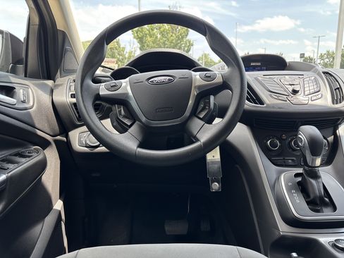 Used 2013 Ford Escape SE FWD image 16