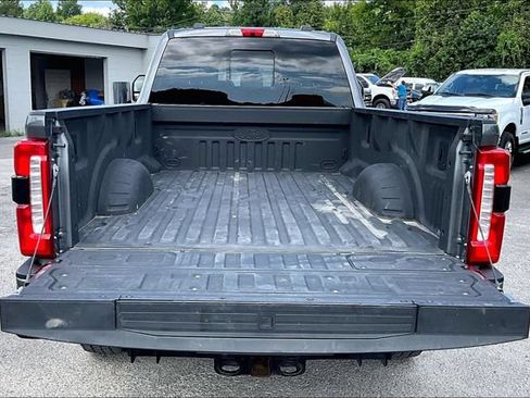 Used 2023 Ford F250 Lariat w/ Lariat Ultimate Package AWD/4WD image 29