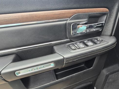 Used 2017 RAM 2500 Laramie w/ Sport Appearance Group image 8