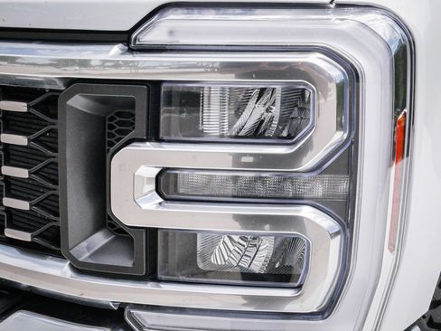 Used 2024 Ford F350 Lariat AWD/4WD image 6