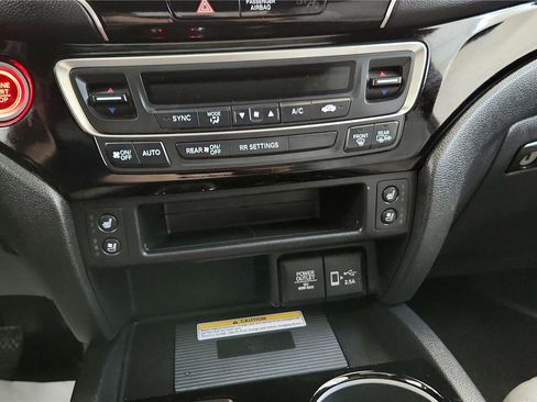 Used 2019 Honda Passport Elite image 31