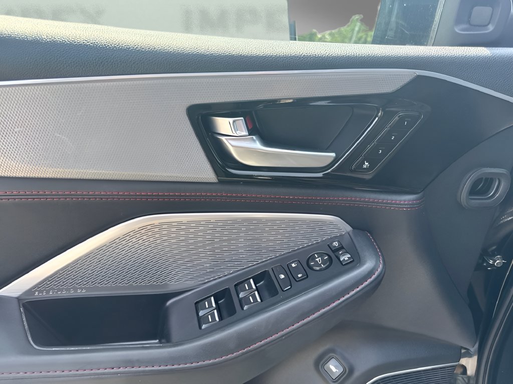 Used 2023 Acura MDX A-Spec AWD/4WD image 19