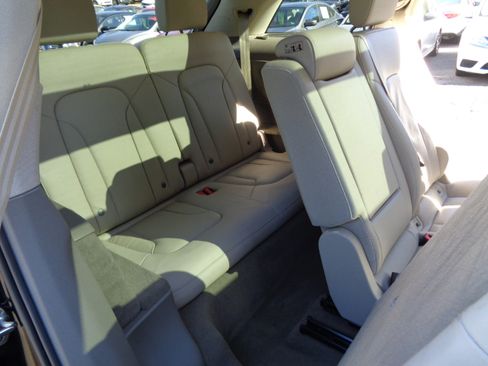 Used 2015 Audi Q7 3.0T Premium Plus w/ Premium Plus Package image 20